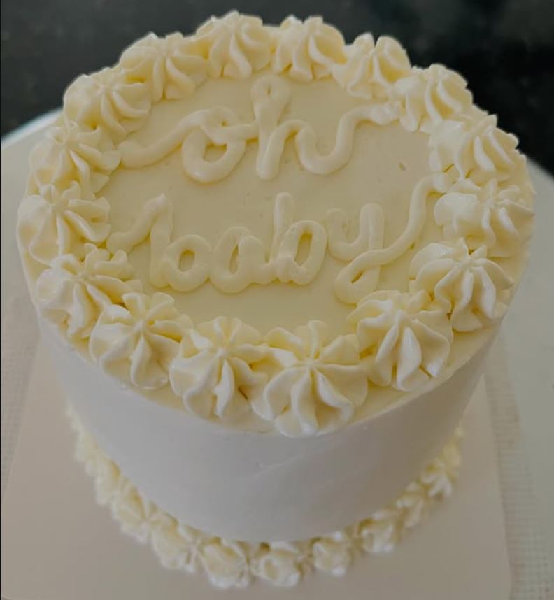 Cake------Gender Reveal Pup Cake